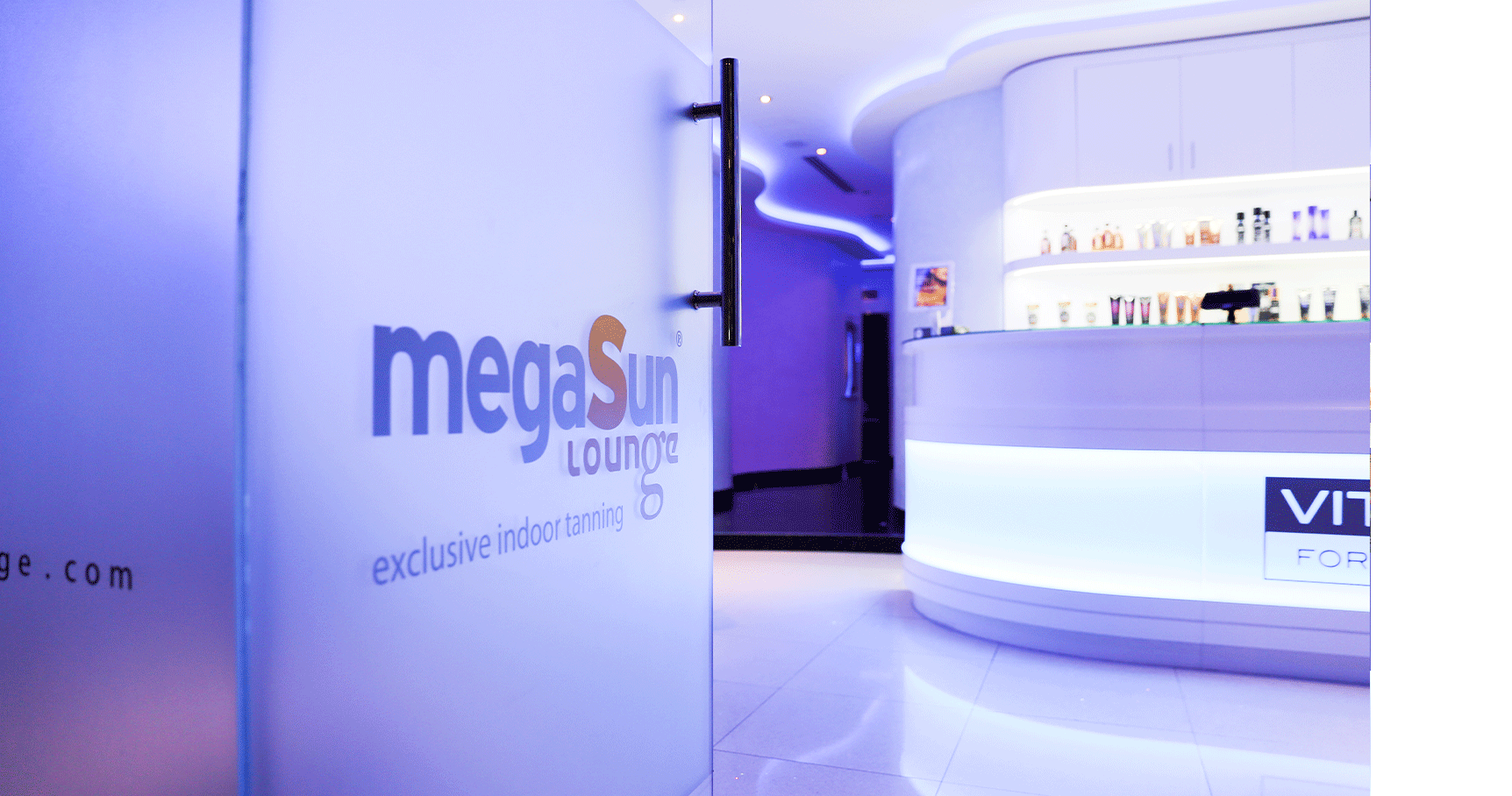 megasun lounge entrance door
